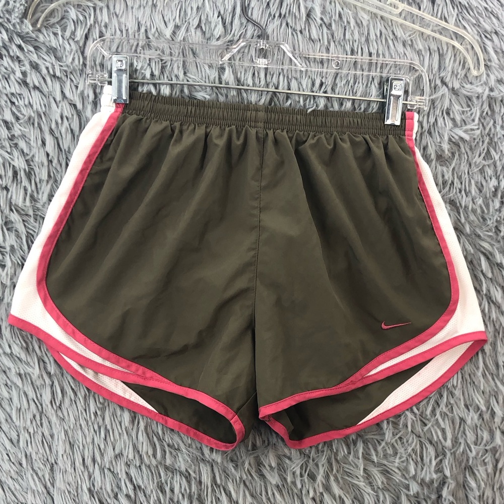 Nike Shorts Womens Medium Fit Dry Drawstring Waist Built In Underwear Athletic